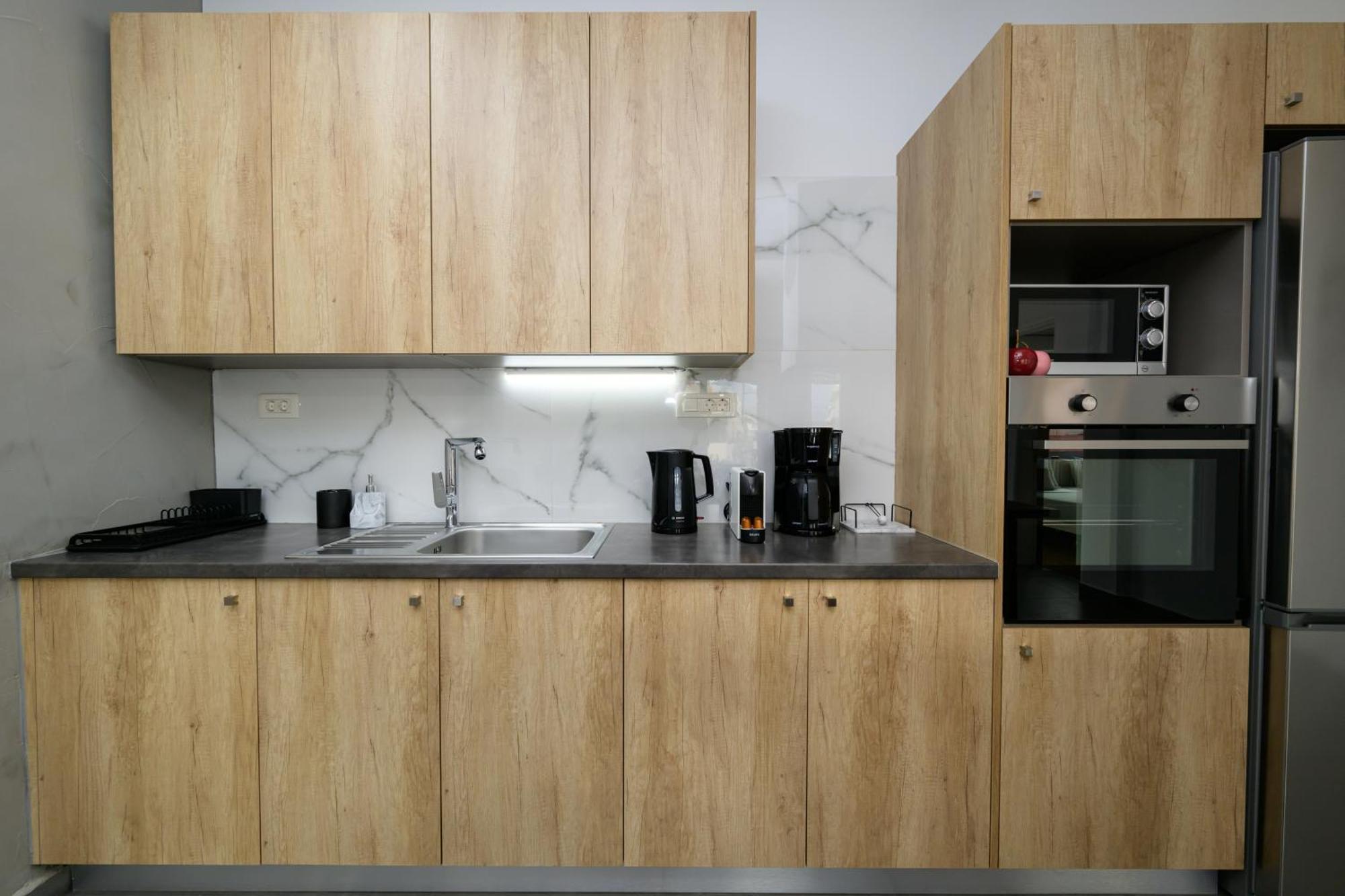 Modern Spacious Apartment กิสเซมอส ภายนอก รูปภาพ