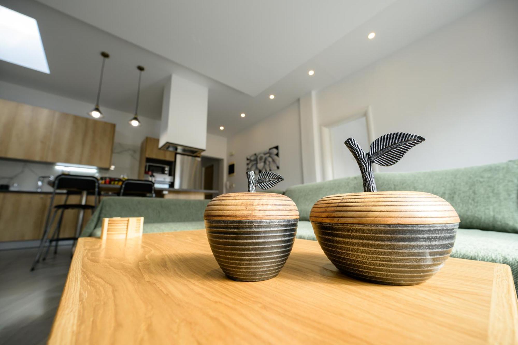 Modern Spacious Apartment กิสเซมอส ภายนอก รูปภาพ